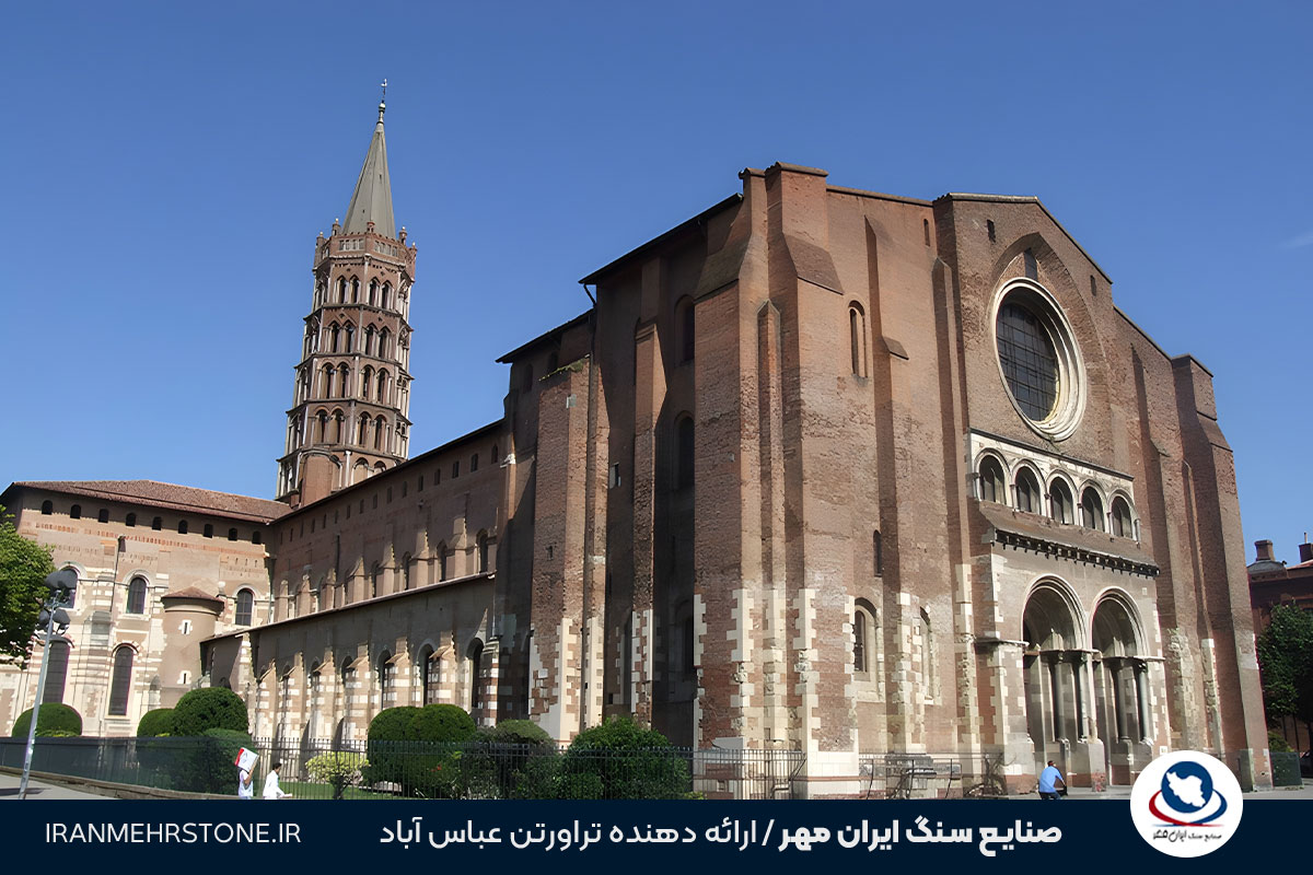 معماری رومانسک